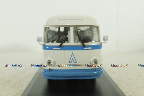 Лаз 695Е 1961г. бело-синий, 04003D, Classicbus 1:43