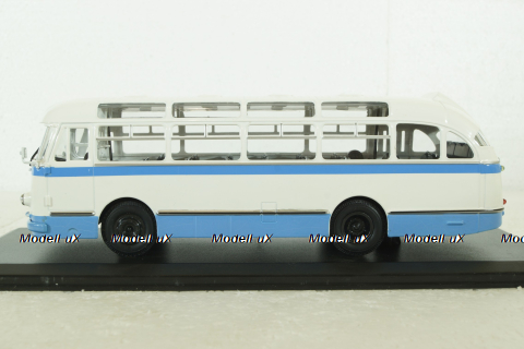 Лаз 695Е 1961г. бело-синий, 04003D, Classicbus 1:43