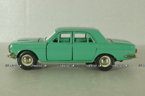 Газ-24 Волга А14, зеленый, черный салон, Тантал/Радон 1:43