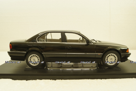 BMW 740i E38 Series 1, 1994 black metallic, KKDC180366, KK-Scale 1:18