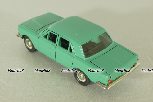 Газ-24 Волга А14, зеленый, черный салон, Тантал/Радон 1:43