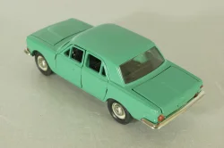Газ-24 Волга А14, зеленый, черный салон, Тантал/Радон 1:43