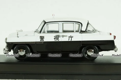 Toyopet Crown Police Car, black/white, Ebbro 1:43