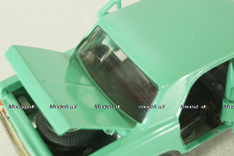 Газ-24 Волга А14, зеленый, черный салон, Тантал/Радон 1:43