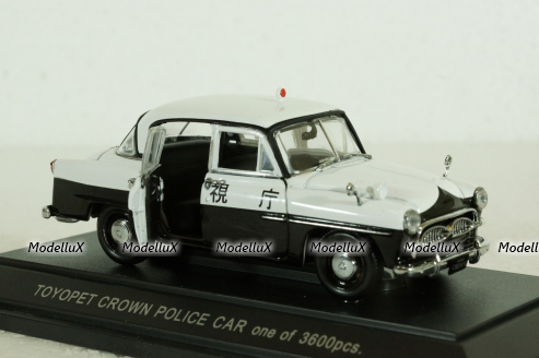 Toyopet Crown Police Car, black/white, Ebbro 1:43