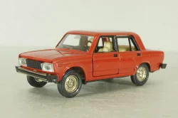 Ваз-2105, А39, август 84г., Тантал/Радон 1:43