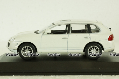Porsche Cayenne S, white, China 1:43