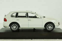 Porsche Cayenne S, white, China 1:43