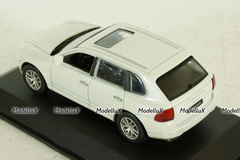 Porsche Cayenne S, white, China 1:43