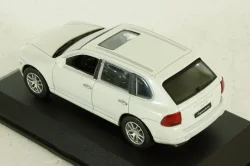 Porsche Cayenne S, white, China 1:43