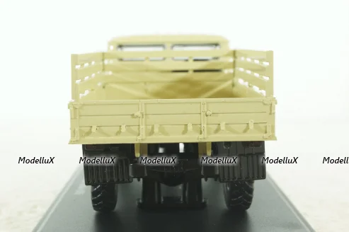 ГАЗ-66 бортовой 1964, бежевый, SSM1186, SSM 1:43