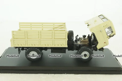 ГАЗ-66 бортовой 1964, бежевый, SSM1186, SSM 1:43