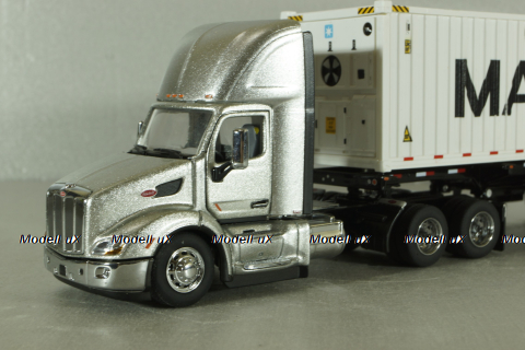 Peterbilt 579 day cab tractor with 40' refrigerated sea container Maersk, grey/white, 71069, Diecast Masters 1:50