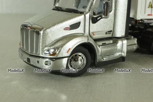 Peterbilt 579 day cab tractor with 40' refrigerated sea container Maersk, grey/white, 71069, Diecast Masters 1:50