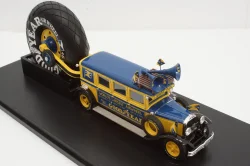 Buick Goodyear Airwheel Promotion Bus, 10012, AutoCult 1:43