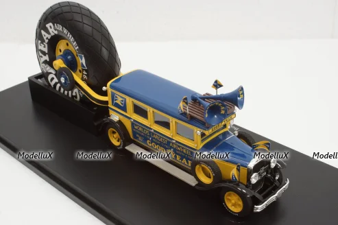 Buick Goodyear Airwheel Promotion Bus, 10012, AutoCult 1:43