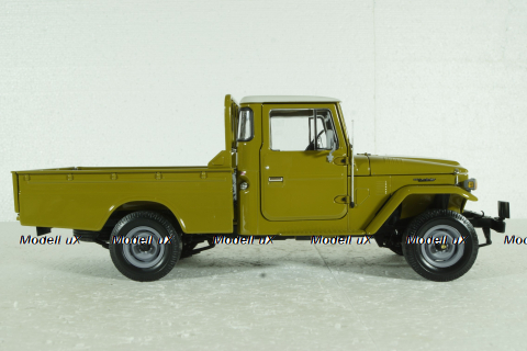Toyota Land Cruiser 40 PickUp, olive, KYO8958K0, Kyosho 1:18