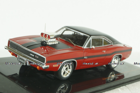 Dodge Charger R/T year 1970 red/black, CLC475N.22, IXO 1:43