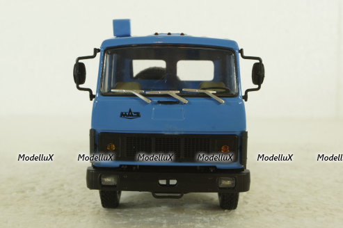 Маз-6422 тягач 1981г, синий, Н796, Наш Автопром 1:43