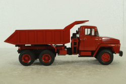 Краз-251 самосвал, 1979г, красный, Н774, Наш Автопром 1:43