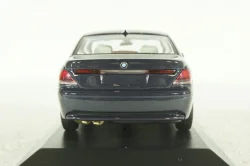 BMW 735 E65 7-Series, 2001, blue, 431020206, Minichamps 1:43