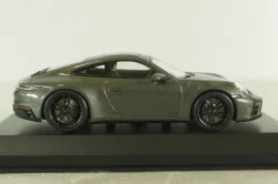 Porsche 911 (992) Carrera 4 GTS 2021,  green metalic, 410063001, Minichamps 1:43