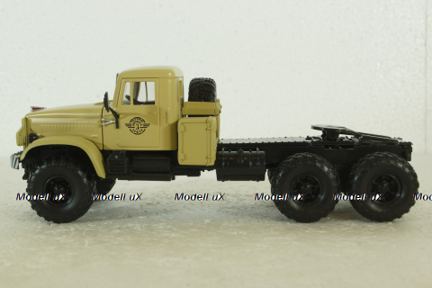 Краз-255В1 тягач, бежевый, Н733, Наш Автопром 1:43