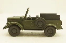 Газ-69, хаки, Электромашиностроительный завод (Херсон) 1:43