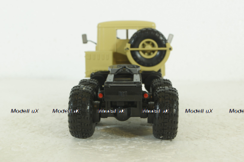 Краз-255В1 тягач, бежевый, Н733, Наш Автопром 1:43
