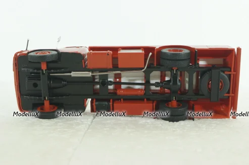MAN 626 fuel tanker  Esso, red/white, DeAgostini 1:43