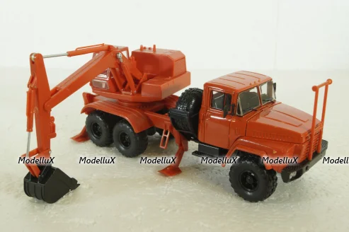 Краз-260 ЭОВ-4421, Экскаватор Красный, Н746, Наш Автопром 1:43