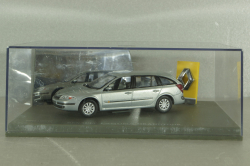 Renault Laguna II Grandtour 2000, silver, Universal Hobbies 1:43