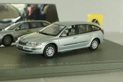 Renault Laguna II Grandtour 2000, silver, Universal Hobbies 1:43