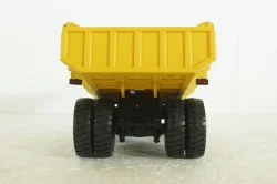 Белаз-7526 карьерный самосвал, красный/желтый, Н006, Наш Автопром 1:43