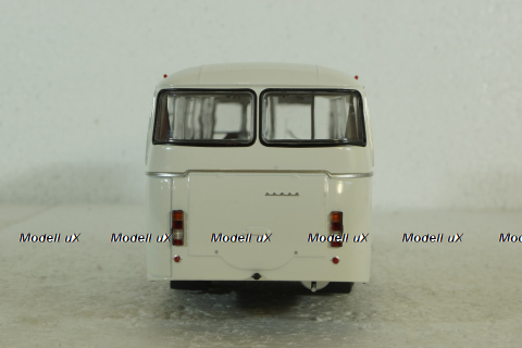 ЛАЗ-695Н (1981), белый, DEMPRICE 1:43