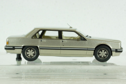 Зил-4102, золотистый, 241021, DiP Models 1:43