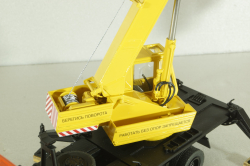 КС-3575А-1 автокран 12,5т на шасси Камаз-55313, красный/желтый Minigrad 1:43