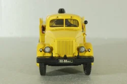 МЗ-51А Аэрофлот маслозаправщик на шасси Газ-52А Аэрофлот, желтый/белый, SL089, СарЛаб 1:43