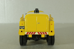 МЗ-51А Аэрофлот маслозаправщик на шасси Газ-52А Аэрофлот, желтый/белый, SL089, СарЛаб 1:43