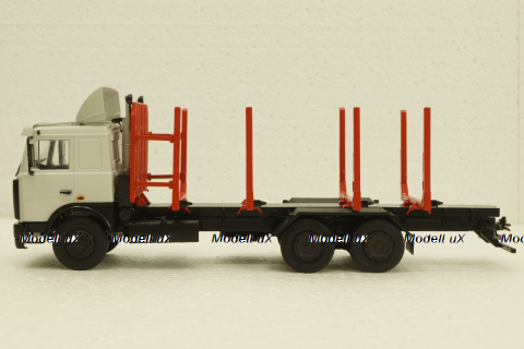 Маз-6303 сортиментовоз, 102477, АвтоИстория 1:43