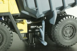 Белаз-540 карьерная поливалка, желтый/серый, Nik Models 1:43
