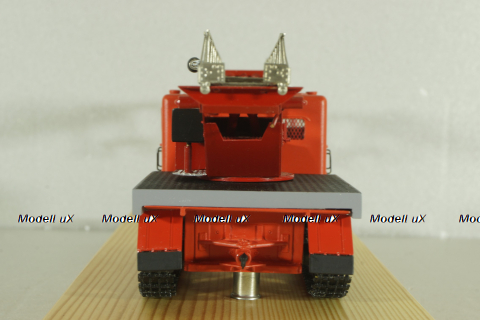 АПП-20 пожарный пеноподъемник на базе гусеничного артиллерийского тягача АТ-С модели 712, 1952 , Nik Models 1:43