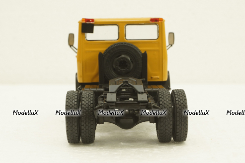 Каз-608В, бежевый, АвтоИстория 1:43