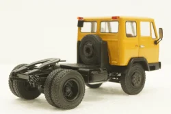 Каз-608В, бежевый, АвтоИстория 1:43
