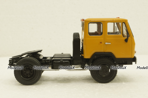 Каз-608В, бежевый, АвтоИстория 1:43