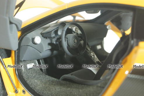 McLaren 675LT 2016 McLaren orange, 76048, AutoArt 1:18