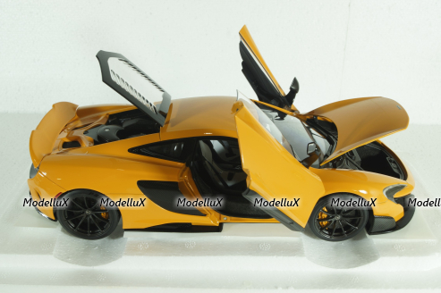 McLaren 675LT 2016 McLaren orange, 76048, AutoArt 1:18