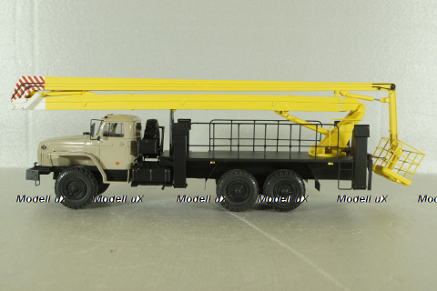Урал-4320-0911 c подъемником ВС-22, бежевый, Nik Models 1:43