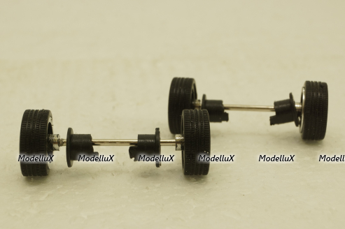 Колеса с осями на Mustang, IXO 1:43