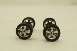 Колеса с осями на Mustang, IXO 1:43